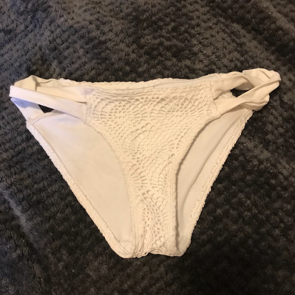 white XS crochet bikini